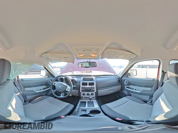 ✅ 2008 Dodge Nitro SLT • VIN: 1D8GT58K68W164520 • Lot: 68447875. Wystawiony na Copart z przebiegiem 123 385 mil. Bezpłatny archiwum sprzedaży aukcyjnych z USA i szczegółowy raport historii pojazdu na DreamBid. Zdjęcie 16.