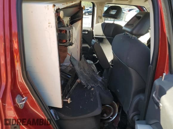 ✅ 2008 Jeep Patriot Sport • VIN: 1J8FF28W78D525731 • Лот: 72451924. Опубликован ранее на Copart с пробегом Не указан. Бесплатный доступ к архиву аукционных продаж из США и подробный отчёт об истории автомобиля на DreamBid. Изображение 10.