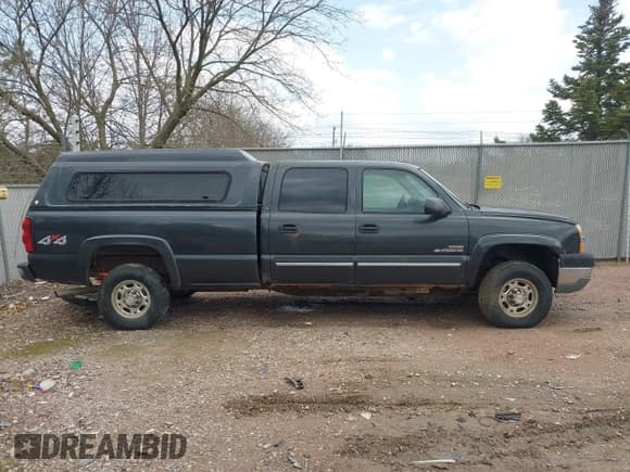 ✅ 2004 Chevrolet Silverado 2500HD LS • VIN: 1GCHK23184F169506 • Лот: 42085720. Опубликован ранее на IAAI с пробегом 261 344 миль. Бесплатный доступ к архиву аукционных продаж из США и подробный отчёт об истории автомобиля на DreamBid. Изображение 14.