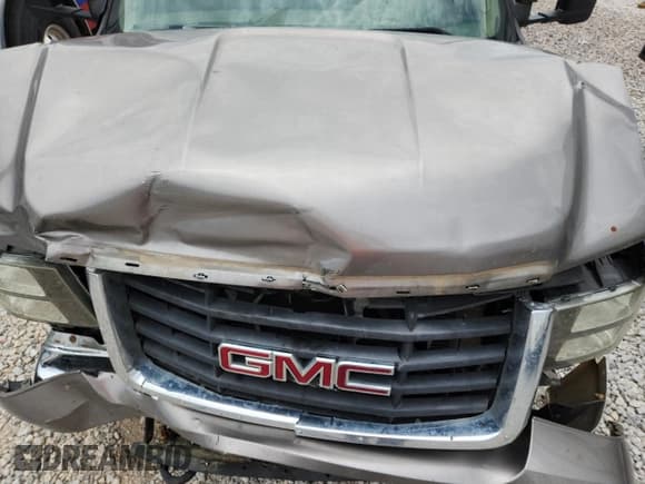 ✅ 2008 GMC Sierra 1500 • VIN: 1GTJC33688F119551 • Лот: 60170455. Опубликован ранее на Copart с пробегом 228 764 миль. Бесплатный доступ к архиву аукционных продаж из США и подробный отчёт об истории автомобиля на DreamBid. Изображение 11.