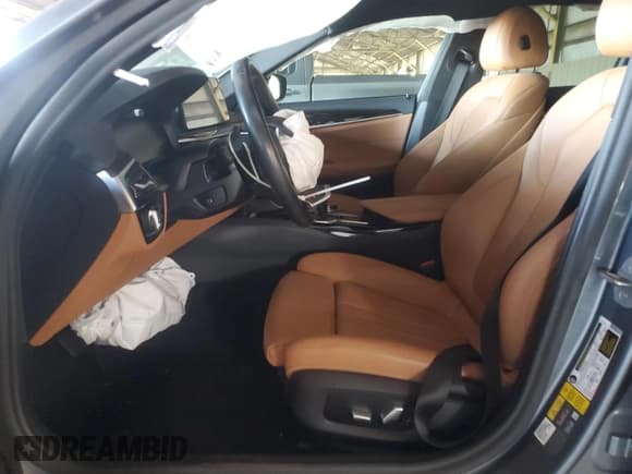 ✅ 2021 BMW 5 Series 530e • VIN: WBA13AG09MCH08825 • Лот: 92312065. Опубликован ранее на Copart с пробегом Не указан. Бесплатный доступ к архиву аукционных продаж из США и подробный отчёт об истории автомобиля на DreamBid. Изображение 7.