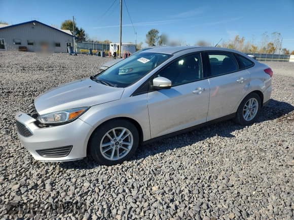 ✅ 2017 Ford Focus SE • VIN: 1FADP3F29HL266446 • Lot: 90981825. Listed on Copart with 83,619 mi. Free auction sales archive from the USA and detailed vehicle history report at DreamBid. Image 1.