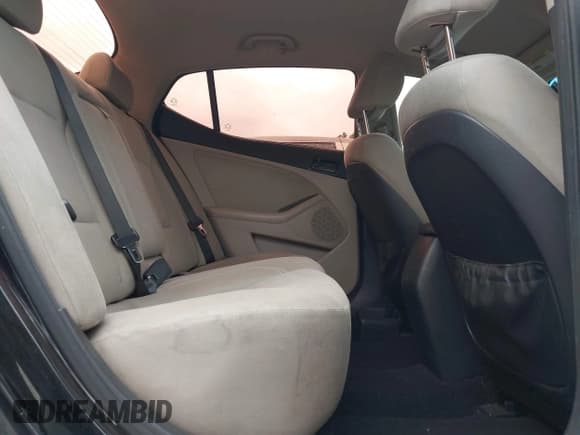 ✅ 2014 Kia Optima LX • VIN: 5XXGM4A75EG301889 • Lot: 42303398. Listed on IAAI with 165,819 mi. Free auction sales archive from the USA and detailed vehicle history report at DreamBid. Image 8.