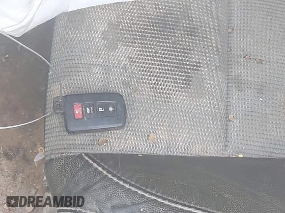 ✅ 2014 Toyota Corolla L • VIN: 2T1BURHE9EC066979 • Лот: 43415433. Опубликован ранее на IAAI с пробегом 177 047 миль. Бесплатный доступ к архиву аукционных продаж из США и подробный отчёт об истории автомобиля на DreamBid. Изображение 11.