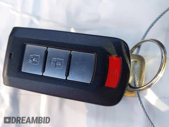2014 Mitsubishi Outlander SE с VIN 4A4AP4AU6EE005473, выставлен на аукционе IAAI как лот 43439758 с пробегом 137 258 миль миль и . История ставок и продаж доступна на DreamBid. Изображение 11.
