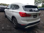 ✅ 2022 BMW X1 xDrive28i • VIN: WBXJG9C0XN5V37052 • Lot: 43208428. Wystawiony na IAAI z przebiegiem 65 298 mil. Bezpłatny archiwum sprzedaży aukcyjnych z USA i szczegółowy raport historii pojazdu na DreamBid. Zdjęcie 3.
