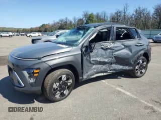 ✅ 2025 Hyundai Kona SEL Convenience • VIN: KM8HCCAB1SU322892 • Lot: 71726675. Listed on Copart with 551 mi. Free auction sales archive from the USA and detailed vehicle history report at DreamBid. Image 1.