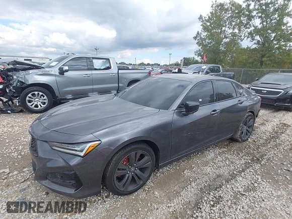 ✅ 2022 Acura TLX w/A-Spec Package • VIN: 19UUB6F54NA003813 • Lot: 43296531. Wystawiony na IAAI z przebiegiem Nie podano. Bezpłatny archiwum sprzedaży aukcyjnych z USA i szczegółowy raport historii pojazdu na DreamBid. Zdjęcie 2.