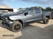 ✅ 2021 Chevrolet Silverado 1500 Custom Trail Boss • VIN: 1GCPYCEF1MZ449324 • Lot: 73516854. Wystawiony na Copart z przebiegiem 78 074 mil. Bezpłatny archiwum sprzedaży aukcyjnych z USA i szczegółowy raport historii pojazdu na DreamBid. Zdjęcie 1.