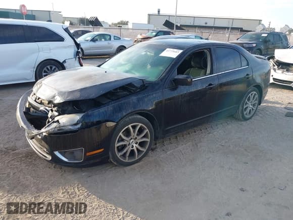 ✅ 2012 Ford Fusion SE • VIN: 3FAHP0HAXCR154656 • Lot: 43773683. Wystawiony na IAAI z przebiegiem 140 791 mil. Bezpłatny archiwum sprzedaży aukcyjnych z USA i szczegółowy raport historii pojazdu na DreamBid. Zdjęcie 17.