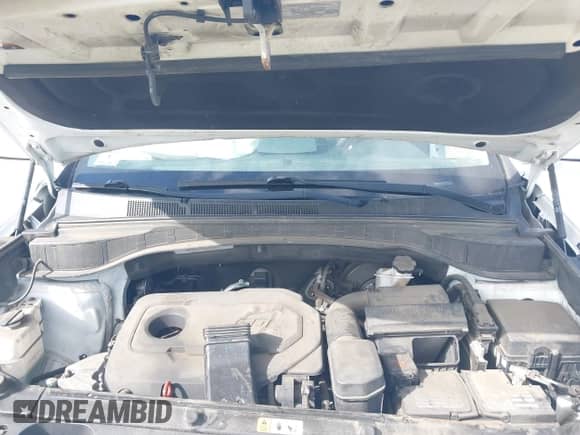 2018 Hyundai Santa Fe 2.4L z VIN 5NMZUDLB6JH078395, wystawiony jako IAAI lot #43277067 z przebiegiem 82 038 mil mil oraz . Historia ofert i sprzedaży dostępna na DreamBid. Obrazek 10.