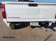 ✅ 2015 Chevrolet Silverado 2500HD Work Truck • VIN: 1GB2CUEG9FZ122068 • Лот: 43647284. Опубликован ранее на IAAI с пробегом 214 454 миль. Бесплатный доступ к архиву аукционных продаж из США и подробный отчёт об истории автомобиля на DreamBid. Изображение 6.