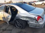 ✅ 2010 Mercedes-Benz S 63 AMG • VIN: WDDNG7HB9AA283595 • Лот: 41425737. Опубликован ранее на IAAI с пробегом 125 940 миль. Бесплатный доступ к архиву аукционных продаж из США и подробный отчёт об истории автомобиля на DreamBid. Изображение 18.