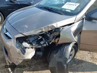 2013 Hyundai Accent GLS with VIN KMHCU4AE6DU299622, listed as a IAAI auction lot 43160108 with 90,116 mi miles and . Bid and sale history available at DreamBid. Image 6.