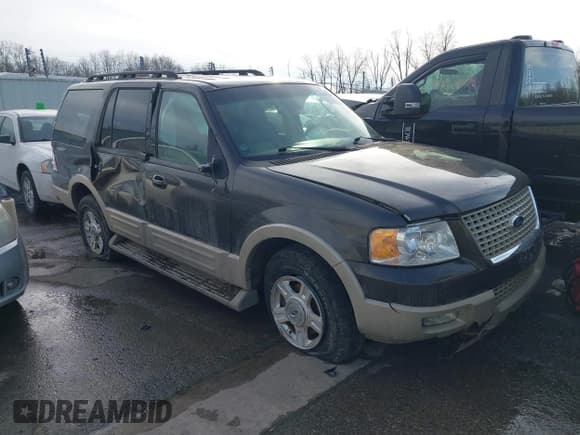 ✅ 2006 Ford Expedition Eddie Bauer • VIN: 1FMFU18546LA30500 • Lot: 41419214. Listed on IAAI with 146,759 mi. Free auction sales archive from the USA and detailed vehicle history report at DreamBid. Image 1.