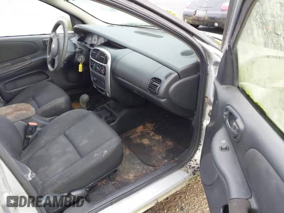 2003 Dodge Neon SXT z VIN 1B3ES56C43D190768, wystawiony jako IAAI lot #43618278 z przebiegiem Nie podano mil oraz . Historia ofert i sprzedaży dostępna na DreamBid. Obrazek 5.