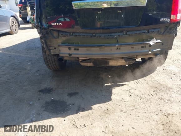 ✅ 2016 Cadillac SRX Luxury Collection • VIN: 3GYFNBE32GS529067 • Lot: 43380586. Listed on IAAI with 116,435 mi. Free auction sales archive from the USA and detailed vehicle history report at DreamBid. Image 6.