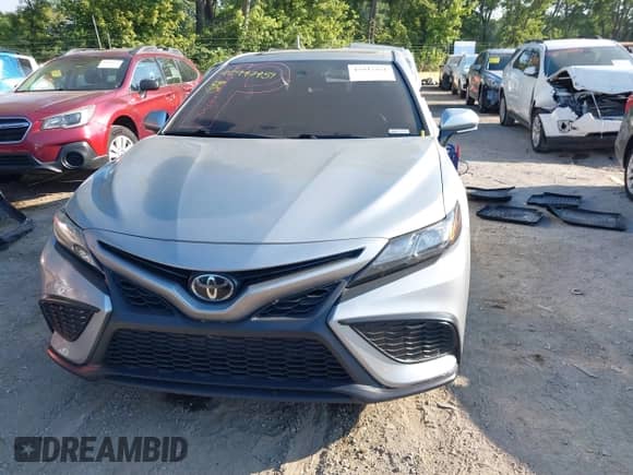 2021 Toyota Camry SE with VIN 4T1T11BK9MU021342, listed as a IAAI auction lot 42947451 with 71,105 mi miles and . Bid and sale history available at DreamBid. Image 12.
