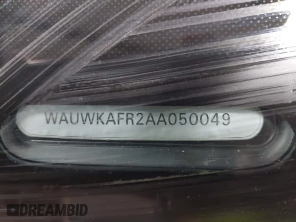 ✅ 2010 Audi A5 Prestige • VIN: WAUWKAFR2AA050049 • Lot: 41683830. Listed on IAAI with 185,164 mi. Free auction sales archive from the USA and detailed vehicle history report at DreamBid. Image 9.