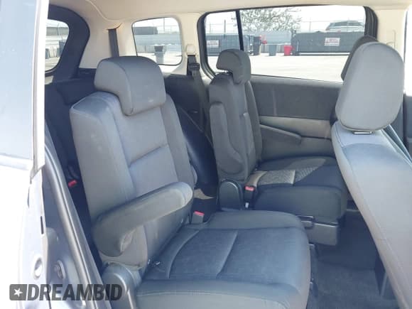 ✅ 2010 Mazda 5 Sport • VIN: JM1CR2WL5A0371043 • Лот: 43072180. Опубликован ранее на IAAI с пробегом 148 187 миль. Бесплатный доступ к архиву аукционных продаж из США и подробный отчёт об истории автомобиля на DreamBid. Изображение 8.