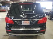 ✅ 2014 Mercedes-Benz GL 450 • VIN: 4JGDF7CE5EA410919 • Lot: 90696725. Wystawiony na Copart z przebiegiem 136 613 mil. Bezpłatny archiwum sprzedaży aukcyjnych z USA i szczegółowy raport historii pojazdu na DreamBid. Zdjęcie 6.