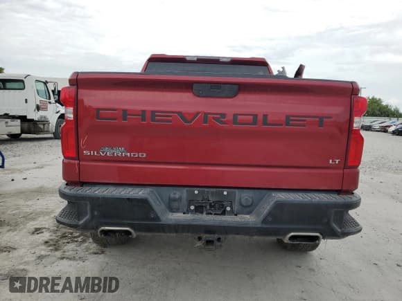 ✅ 2019 Chevrolet Silverado 1500 LT Trail Boss • VIN: 1GCPYFED1KZ157069 • Lot: 68928034. Wystawiony na Copart z przebiegiem 112 422 mil. Bezpłatny archiwum sprzedaży aukcyjnych z USA i szczegółowy raport historii pojazdu na DreamBid. Zdjęcie 6.