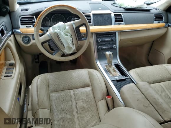 ✅ 2012 Lincoln MKS • VIN: 1LNHL9DR8CG805789 • Lot: 67300135. Listed on Copart with 115,292 mi. Free auction sales archive from the USA and detailed vehicle history report at DreamBid. Image 8.