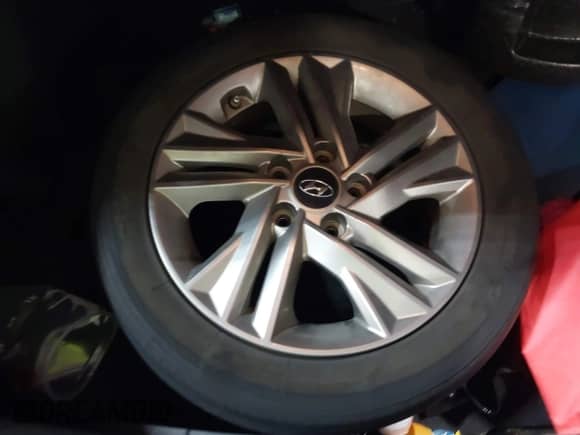 2020 Hyundai Elantra SEL z VIN 5NPD84LF8LH514235, wystawiony jako IAAI lot #42546563 z przebiegiem 120 116 mil mil oraz . Historia ofert i sprzedaży dostępna na DreamBid. Obrazek 12.