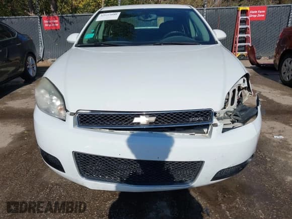 ✅ 2014 Chevrolet Impala LTZ • VIN: 2G1WC5E36E1130886 • Lot: 43533880. Wystawiony na IAAI z przebiegiem 200 445 mil. Bezpłatny archiwum sprzedaży aukcyjnych z USA i szczegółowy raport historii pojazdu na DreamBid. Zdjęcie 13.