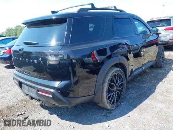 ✅ 2023 Nissan Pathfinder SL • VIN: 5N1DR3CD2PC260282 • Лот: 42632213. Опубликован ранее на IAAI с пробегом 17 042 миль. Бесплатный доступ к архиву аукционных продаж из США и подробный отчёт об истории автомобиля на DreamBid. Изображение 4.