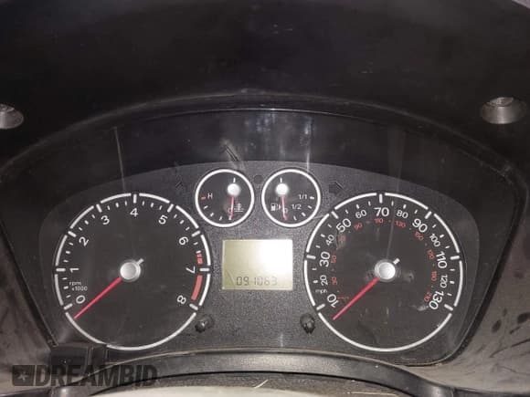 ✅ 2010 Ford Transit Connect XLT • VIN: NM0LS6BN2AT008522 • Lot: 42828823. Wystawiony na IAAI z przebiegiem 91 063 mil. Bezpłatny archiwum sprzedaży aukcyjnych z USA i szczegółowy raport historii pojazdu na DreamBid. Zdjęcie 7.