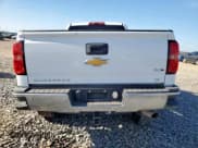 ✅ 2015 Chevrolet Silverado 2500HD LT • VIN: 1GC2KVEG5FZ122461 • Lot: 66639795. Wystawiony na Copart z przebiegiem 222 057 mil. Bezpłatny archiwum sprzedaży aukcyjnych z USA i szczegółowy raport historii pojazdu na DreamBid. Zdjęcie 6.