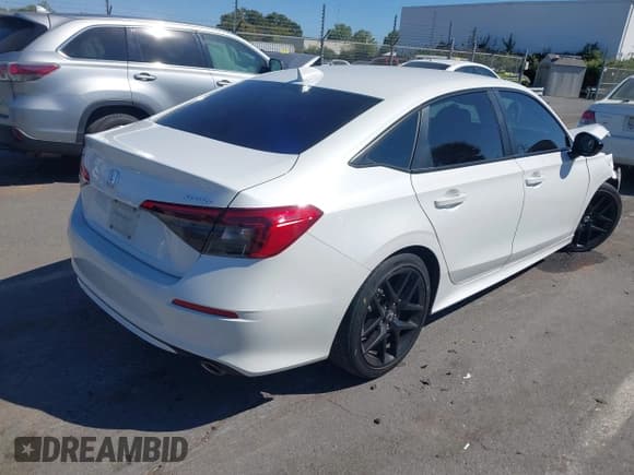 ✅ 2022 Honda Civic Sport • VIN: 2HGFE2F5XNH512587 • Lot: 43413652. Listed on IAAI with 65,352 mi. Free auction sales archive from the USA and detailed vehicle history report at DreamBid. Image 4.
