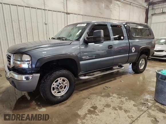 ✅ 2006 GMC Sierra 2500HD Work Truck • VIN: 1GTHK29U36E202986 • Лот: 91885775. Опубликован ранее на Copart с пробегом 208 518 миль. Бесплатный доступ к архиву аукционных продаж из США и подробный отчёт об истории автомобиля на DreamBid. Изображение 1.