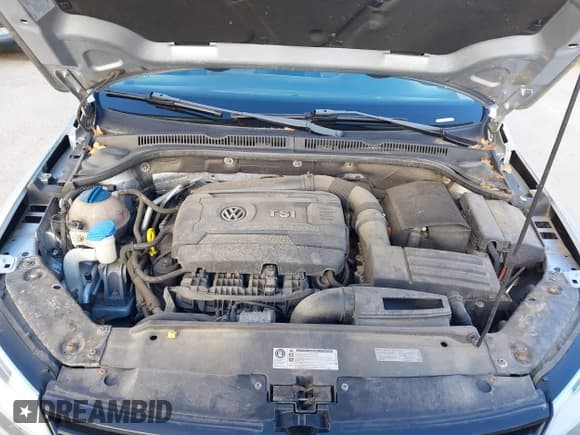 ✅ 2014 Volkswagen Jetta SE • VIN: 3VWD17AJ6EM240489 • Lot: 43792571. Listed on IAAI with 104,143 mi. Free auction sales archive from the USA and detailed vehicle history report at DreamBid. Image 10.