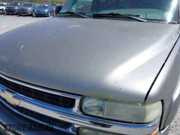 2000 Chevrolet Suburban LT с VIN 3GNFK16T0YG114431, выставлен на аукционе IAAI как лот 42059206 с пробегом 266 582 миль миль и . История ставок и продаж доступна на DreamBid. Изображение 16.