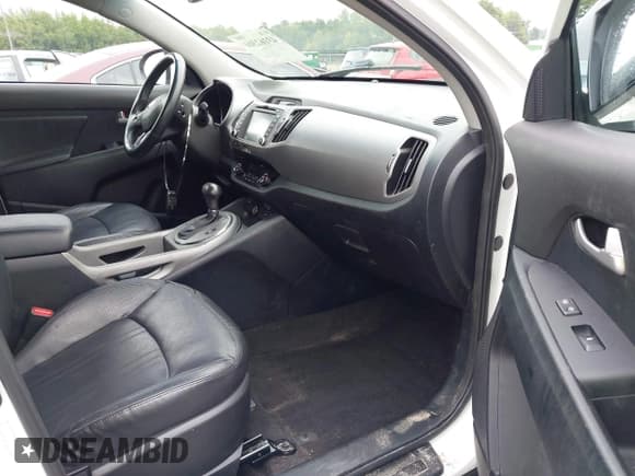 ✅ 2016 Kia Sportage SX • VIN: KNDPCCA65G7808274 • Lot: 43162301. Wystawiony na IAAI z przebiegiem 127 922 mil. Bezpłatny archiwum sprzedaży aukcyjnych z USA i szczegółowy raport historii pojazdu na DreamBid. Zdjęcie 5.