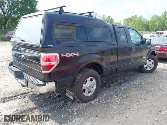 ✅ 2014 Ford F-150 XL • VIN: 1FTFX1ET5EFA38570 • Lot: 42937440. Listed on IAAI with Not provided. Free auction sales archive from the USA and detailed vehicle history report at DreamBid. Image 4.