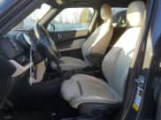 ✅ 2018 MINI Countryman Cooper S • VIN: WMZYT3C30J3E93344 • Lot: 86149194. Wystawiony na Copart z przebiegiem 89 969 mil. Bezpłatny archiwum sprzedaży aukcyjnych z USA i szczegółowy raport historii pojazdu na DreamBid. Zdjęcie 7.