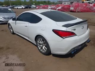 ✅ 2013 Hyundai Genesis Coupe Premium • VIN: KMHHT6KD3DU088453 • Lot: 42179910. Wystawiony na IAAI z przebiegiem 90 691 mil. Bezpłatny archiwum sprzedaży aukcyjnych z USA i szczegółowy raport historii pojazdu na DreamBid. Zdjęcie 3.