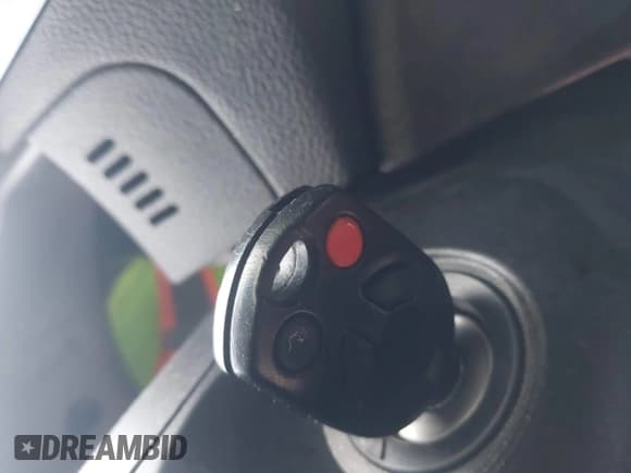 ✅ 2011 Ford Fusion SE • VIN: 3FAHP0HA1BR143317 • Лот: 43641601. Опубликован ранее на IAAI с пробегом 203 403 миль. Бесплатный доступ к архиву аукционных продаж из США и подробный отчёт об истории автомобиля на DreamBid. Изображение 11.