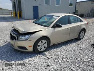 ✅ 2012 Chevrolet Cruze LS • VIN: 1G1PC5SH8C7277599 • Лот: 81026745. Опубликован ранее на Copart с пробегом 85 415 миль. Бесплатный доступ к архиву аукционных продаж из США и подробный отчёт об истории автомобиля на DreamBid. Изображение 1.