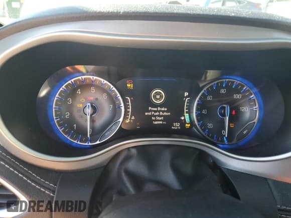 ✅ 2023 Chrysler Pacifica Touring • VIN: 2C4RC1FG2PR555427 • Lot: 70376465. Listed on Copart with 168,999 mi. Free auction sales archive from the USA and detailed vehicle history report at DreamBid. Image 9.