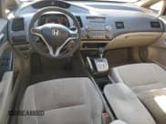 ✅ 2009 Honda Civic EX • VIN: 2HGFA16809H517741 • Lot: 92927105. Wystawiony na Copart z przebiegiem 238 720 mil. Bezpłatny archiwum sprzedaży aukcyjnych z USA i szczegółowy raport historii pojazdu na DreamBid. Zdjęcie 8.