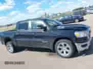 2019 Ram 1500 Big Horn с VIN 1C6SRFFT1KN762348, выставлен на аукционе IAAI как лот 43050484 с пробегом 98 000 миль миль и . История ставок и продаж доступна на DreamBid. Изображение 13.