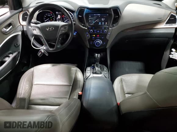 ✅ 2018 Hyundai Santa Fe 2.4L • VIN: 5NMZUDLBXJH099816 • Лот: 51922764. Опубликован ранее на Copart с пробегом 57 229 миль. Бесплатный доступ к архиву аукционных продаж из США и подробный отчёт об истории автомобиля на DreamBid. Изображение 8.