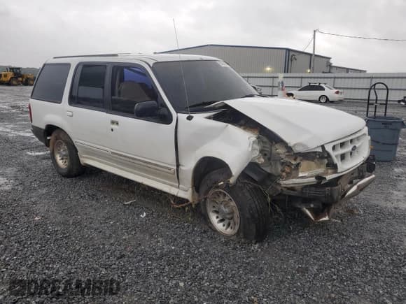 ✅ 1999 Ford Explorer XL • VIN: 1FMZU34X6XUB24177 • Лот: 68488365. Опубликован ранее на Copart с пробегом 238 058 миль. Бесплатный доступ к архиву аукционных продаж из США и подробный отчёт об истории автомобиля на DreamBid. Изображение 4.