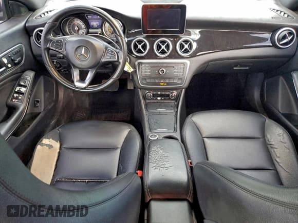 ✅ 2015 Mercedes-Benz CLA 250 • VIN: WDDSJ4GB6FN198539 • Lot: 94147515. Wystawiony na Copart z przebiegiem 147 409 mil. Bezpłatny archiwum sprzedaży aukcyjnych z USA i szczegółowy raport historii pojazdu na DreamBid. Zdjęcie 8.