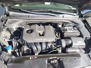 2018 Hyundai Elantra SE with VIN 5NPD74LF1JH302471, listed as a IAAI auction lot 43545456 with 190,185 mi miles and . Bid and sale history available at DreamBid. Image 6.