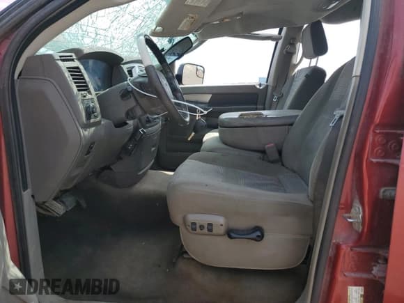 ✅ 2009 Dodge 2500 SLT • VIN: 3D7KS28L99G512898 • Лот: 53261005. Опубликован ранее на Copart с пробегом 178 939 миль. Бесплатный доступ к архиву аукционных продаж из США и подробный отчёт об истории автомобиля на DreamBid. Изображение 7.